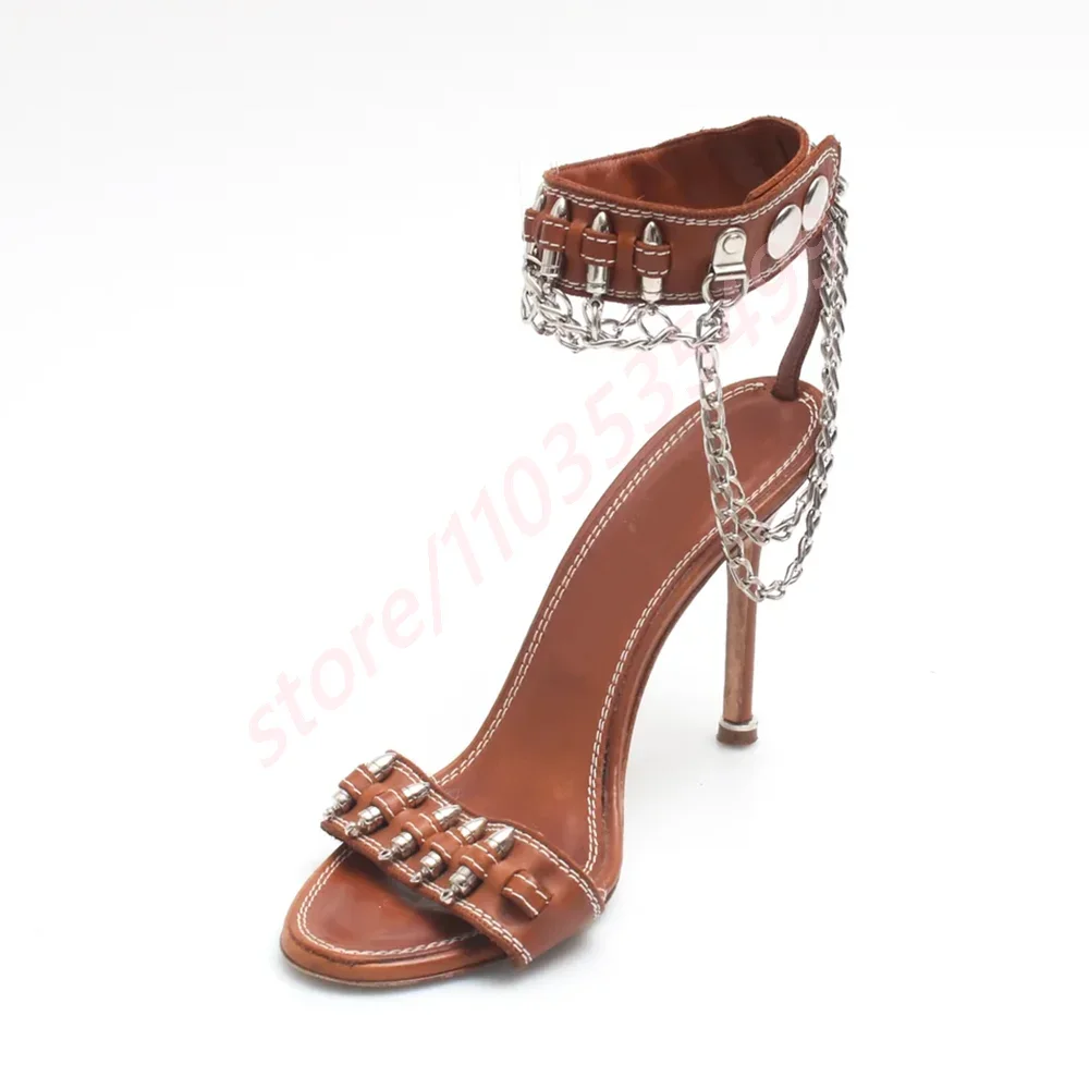 New Catwalk Bullet Chain Roman - Women'S Fashion For Summer 2025 recension och pris